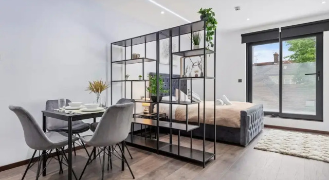 Апартаменты Studio flat in the heart of Golders Green