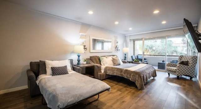Scottsdale Camelback Rd 1 Bedroom Condo by RedAwning, Забронировать Отель Отели Скотсдейл с парковкой, Парковка