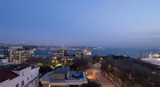 Люкс с красивым видом из окна Doubletree By Hilton Istanbul Macka