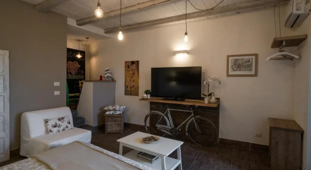 B&B La Casetta, Buchen Sie Bed & Breakfast Aci Bonaccorsi Sizilien