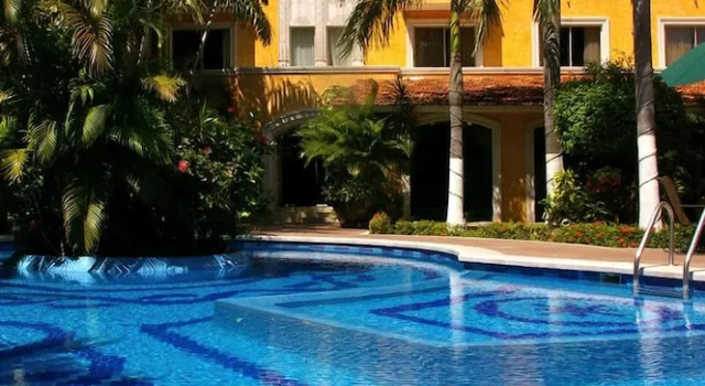 Двухместный люкс Executive с видом на бассейн Hotel Hacienda Real
