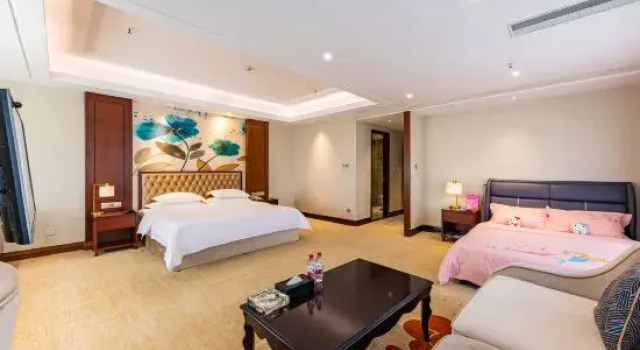 Suite Yingdun Hotel