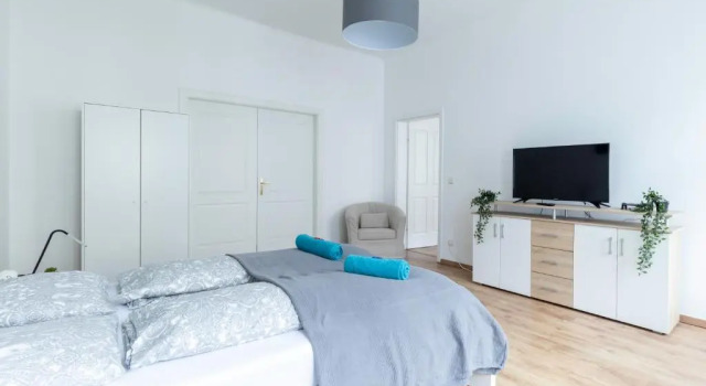 Апартаменты Brand New Märzstraße Apartment