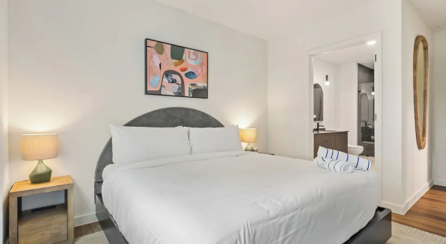 Люкс Superior с 2 комнатами с балконом The Code Hotel