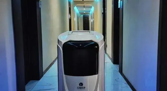 Four Seasons Holiday Hotel (Zhushan Road Subway Station), Prenota Hotel Hotel a Jiangsu con parcheggio, Parcheggio