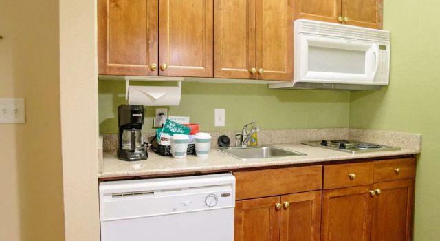 Двухместный люкс с 2 комнатами Homewood Suites by Hilton College Station
