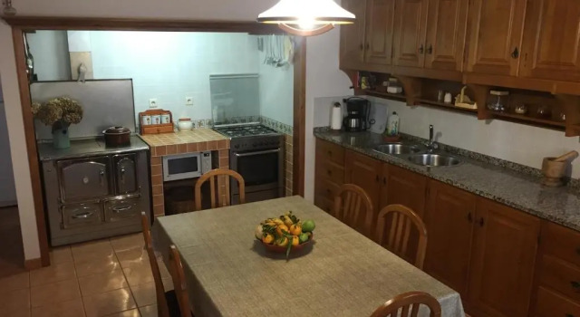 Коттедж с 4 комнатами Casa Do Avô Faidoca # PICO HOLIDAY RENTALS
