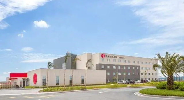 Полулюкс Ramada by Wyndham Campinas Viracopos
