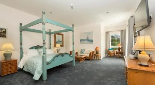 Mill Lodge B&B, Забронировать Отель «постель и завтрак» Отели Дромор с парковкой, Парковка