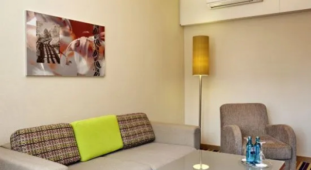 Люкс H+ Hotel Köln Hürth