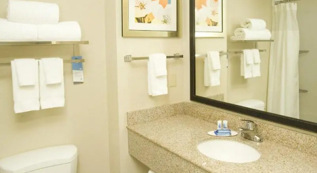 Четырёхместный номер Standard Fairfield Inn & Suites by Marriott Chesapeake Suffolk