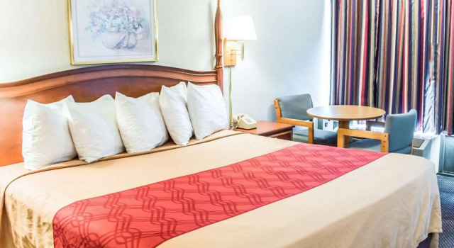 Двухместный номер Standard Dayspring Extended Stay