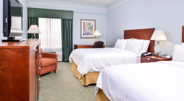 Run of House Holiday Inn Express Tampa N I-75 - University Area by IHG