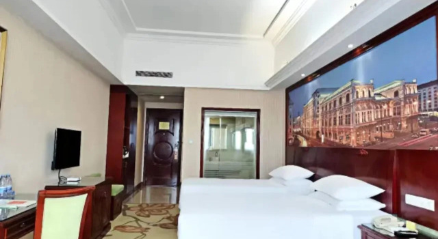 Vienna Hotel Dongguan Humen Huaibei Road, Boek Hotel Hotels in Guangdong met parkeren, Parkeren