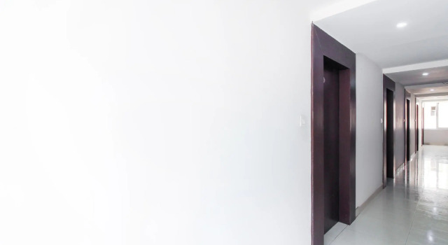 Capital O 70043 Limestone Luxury Rooms, Rezerwuj Hotel Kondapur 