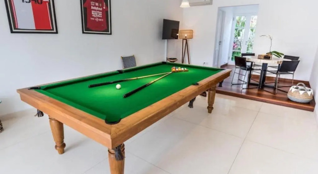 Вилла Villa Royal Canggu Secluded 6BR Luxury Walking Distance to Echo Beach