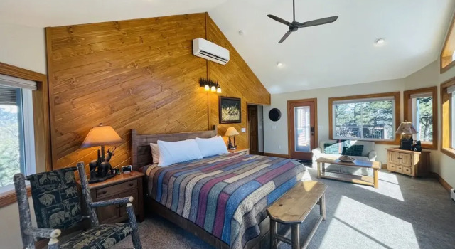 Bear-a-dise E.v. Reg #3432 4 Bedrooms 3.5 Bathrooms Cabin, Забронировать Отель Отели Эстес-Парк с парковкой, рядом с Lake Estes 9-Hole Golf Course, Парковка