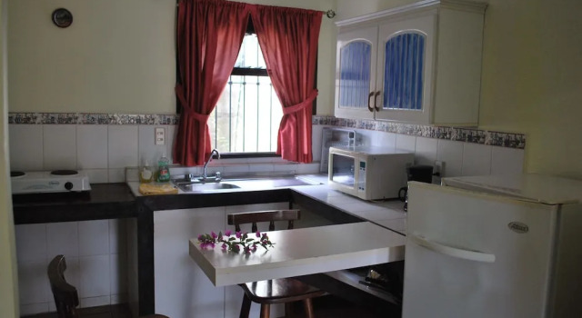 Семейный номер Standard с видом на сад Dos Palmas Studio Apartments