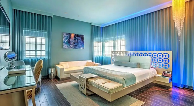 Студио люкс Gold Dream South Beach, by Hyatt