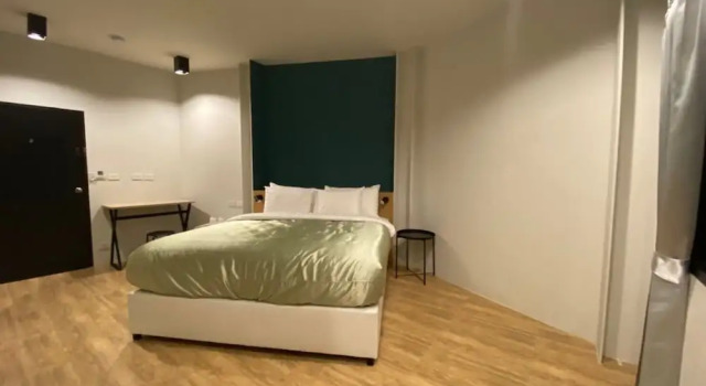 Номер Executive с балконом Nap Hotel