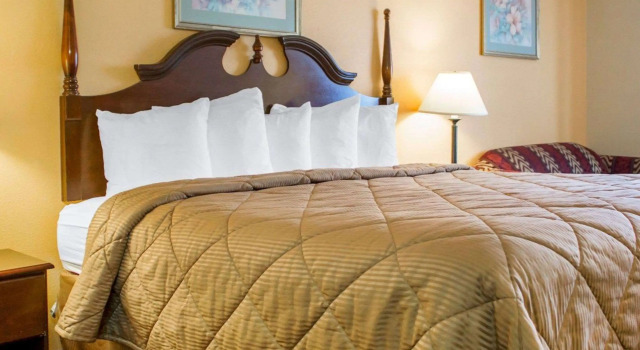 Двухместный номер Standard Quality Inn Broken Arrow - Tulsa