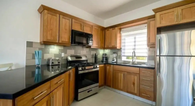 Вилла Professionally Decorated Open Concept Villa