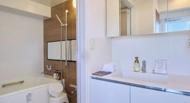 Семейный номер Standard с балконом Seaside Condominium Rana Chatan
