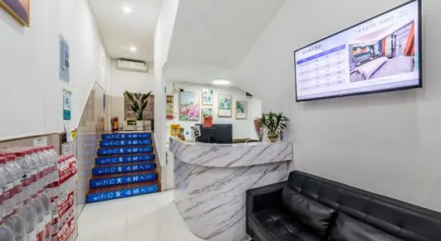 WIFI Boutique Apartment (Guangzhou Luogang Xiangxue Metro Station), Boek Appartement Hotels in Guangdong met parkeren, Parkeren