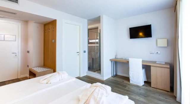 Wine Hotel Retici Balzi, Buchen Sie Hotel Poggiridenti Veltlin