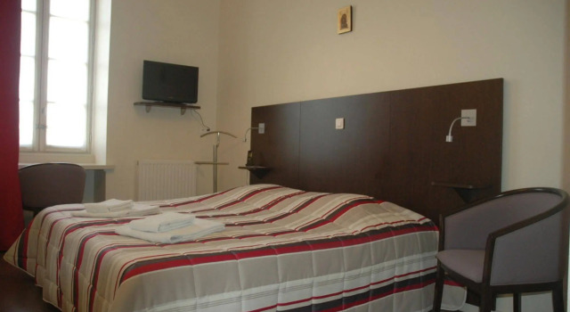 Hostellerie Géraud de Graves, Забронировать Отель Верделе Entre-Deux-Mers