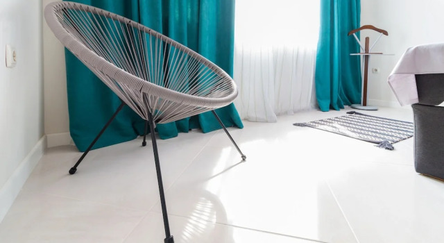 FM Luxury 1-BDR Apartment - C-O-L-O-R-S