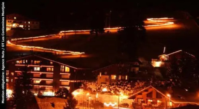 Chalet 10 Pers. Avec Terrasse Plein Sud 71352, Забронировать Шале Виллы Овернь-Рона-Альпы, Вилла