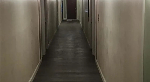 Center Lake Hotel