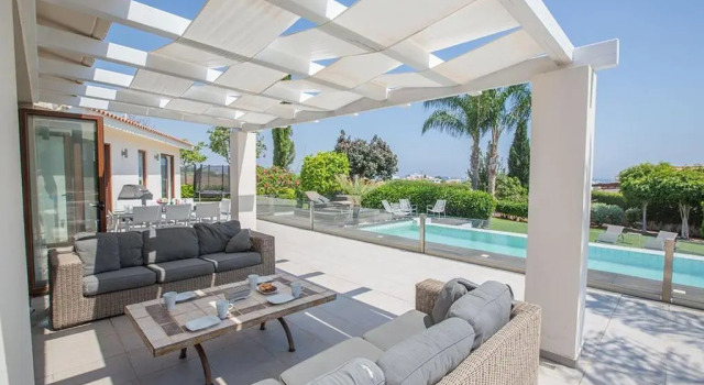 Вилла Villa Protaras Sunshine, Stylish 4Bdr Villa With Pool, Close To Fig Tree