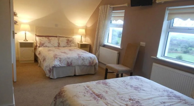 Kingdom View, Buchen Sie Hotel Kilgobnet Irland