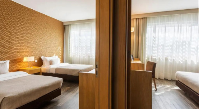 Четырёхместный номер Comfort HF Ipanema Porto