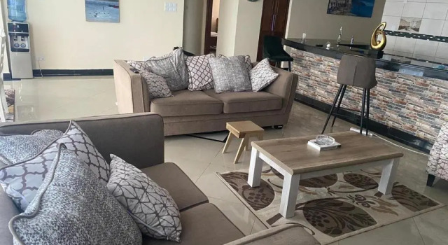 EMIRATES REEF APARTMENT 8D, Забронировать Апартаменты/квартира Момбаса Прибрежная провинция, рядом с Haller Park