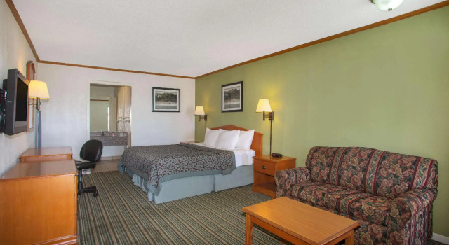 Двухместный номер Standard Days Inn Wichita West
