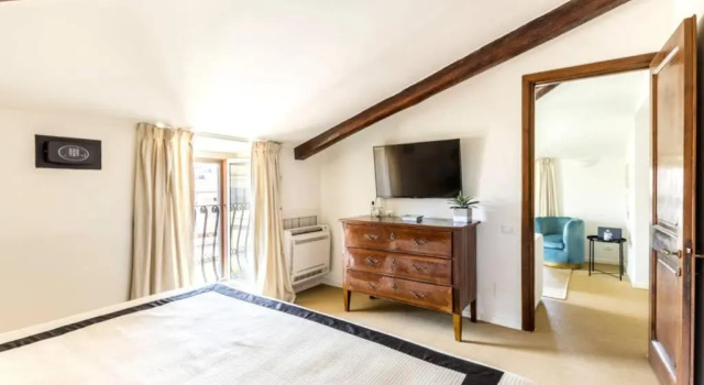 Palazzo Ruspoli Suite, Prenota Appartamento Spagna Roma