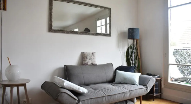 Cosy 1 Bedroom Flat in Paris With Terrace