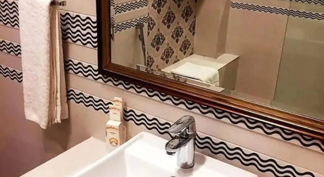 Номер Deluxe Hayyat Luxury Hotel Apartments
