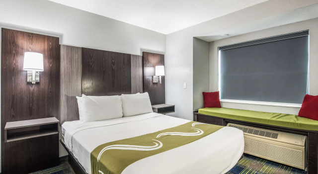 Двухместный номер Standard Quality Inn Owatonna near Medical Center