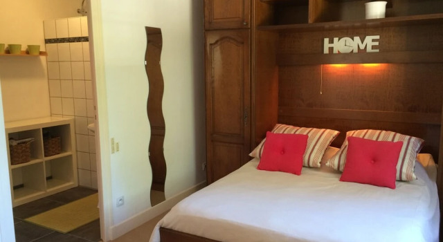 Le Gîte du Moulin du Boisset, Rezervasyon Otel Saint-Denis-les-Martel Lot