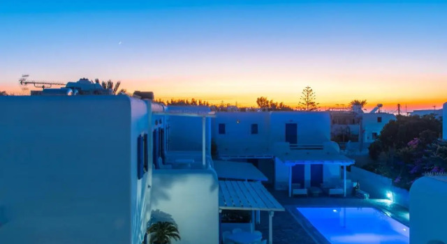 Апартаменты Olive Tree & Capari Mykonos Town Homes & Apartments with Pool
