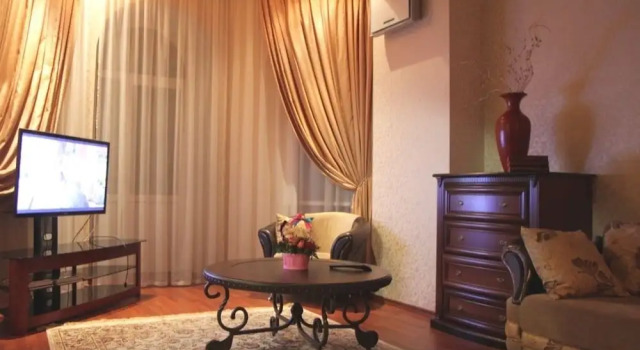 Central Apartment on Aleutskaya 19
