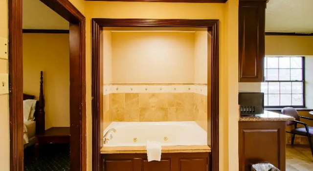 Номер Superior OYO Pinewood Inn & Suites Silsbee