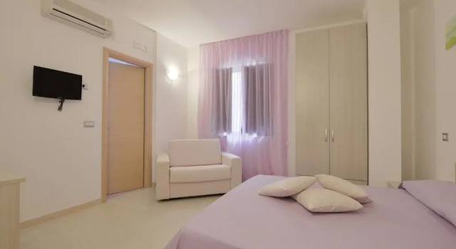 Номер Standard Hotel La Marina