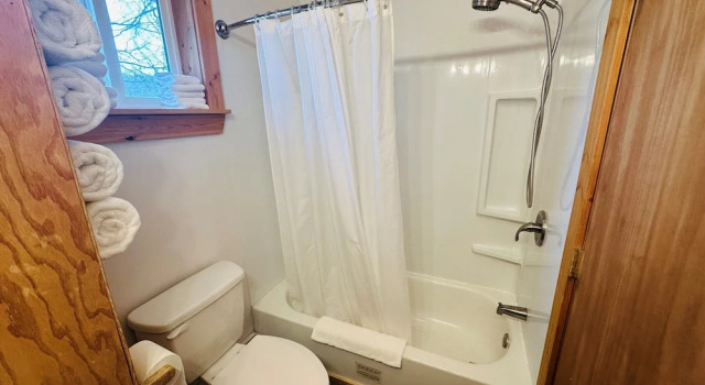 Номер Standard Swiss Alaska Inn