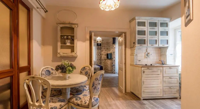 Апартаменты c 1 комнатой с видом на сад Apartments Leo