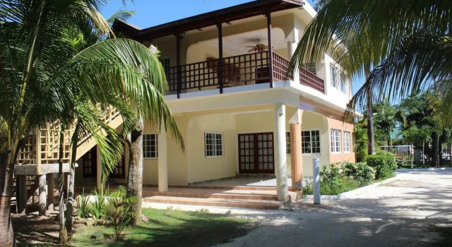 Zanzi Beach Resort, Rezervovat Lázně / Resort Hotely v Negril s bazénem, Bazén